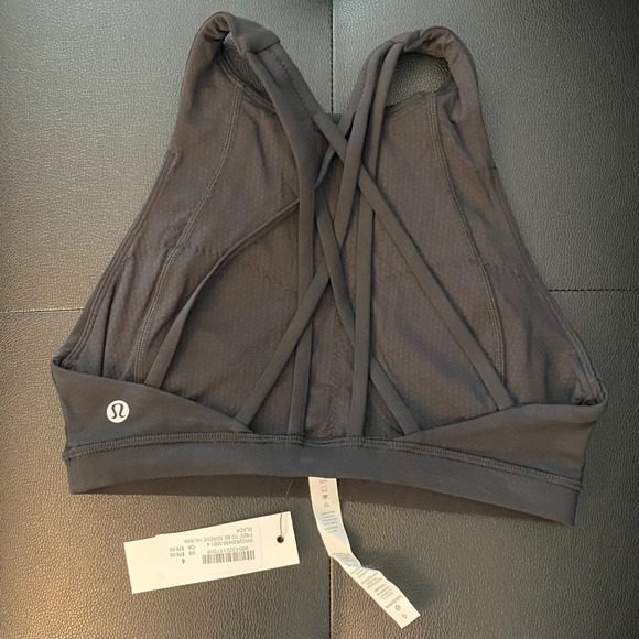 NWT - Lululemon - Sports Bra - Size 4 - Picture 4 of 7